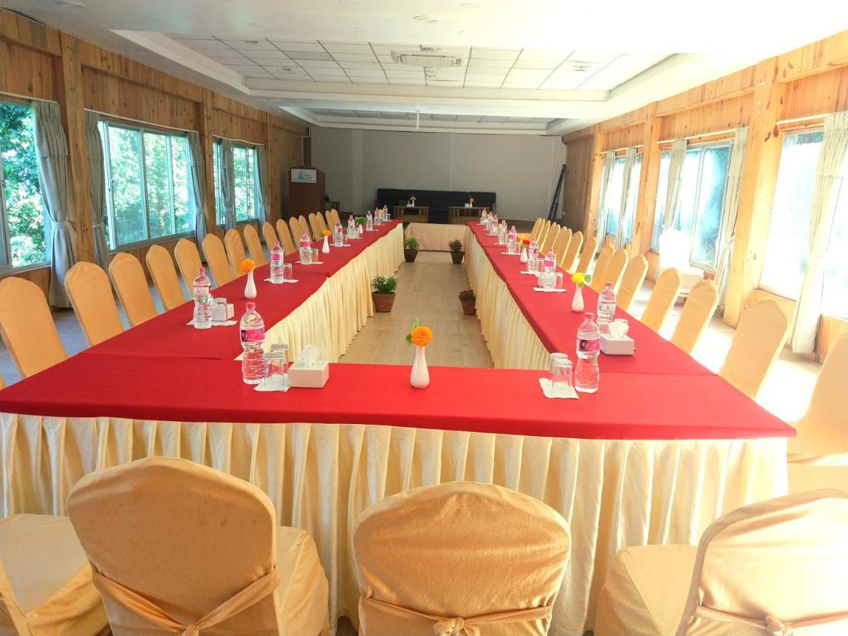 Himalayan Deurali Resort Pokhara Extérieur photo