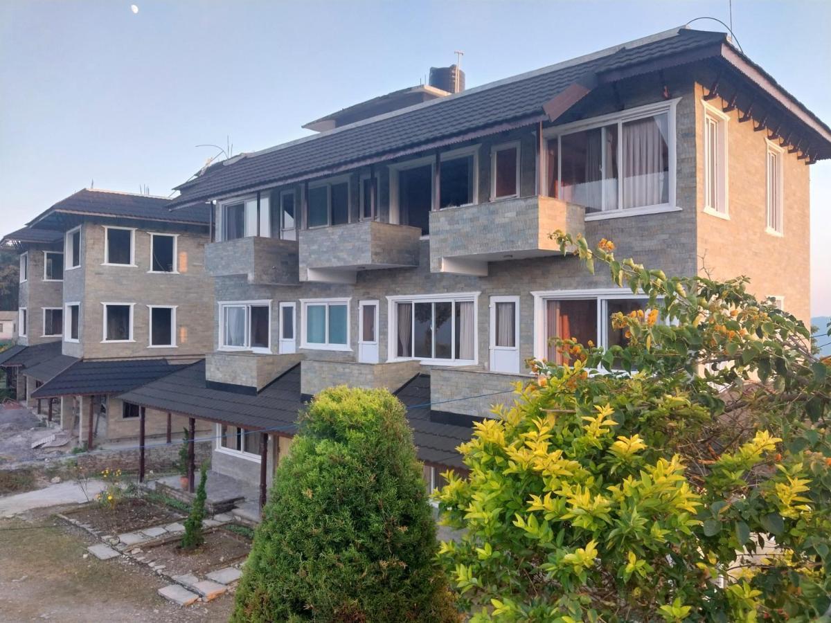 Himalayan Deurali Resort Pokhara Extérieur photo