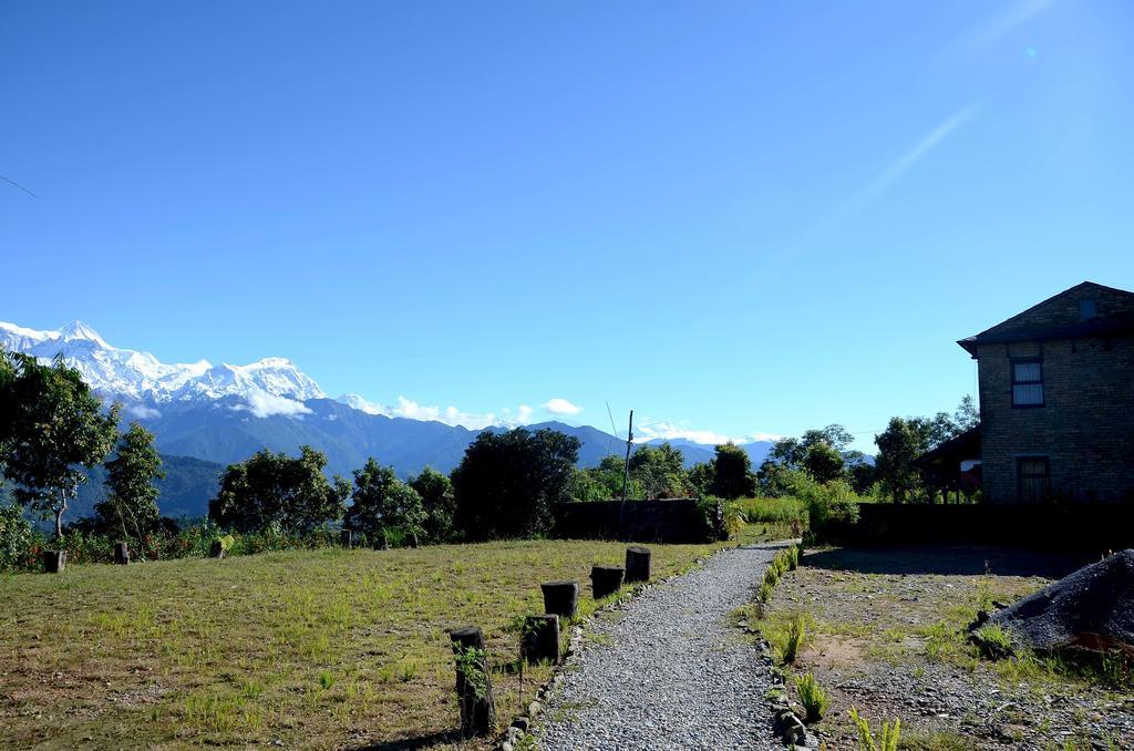 Himalayan Deurali Resort Pokhara Extérieur photo