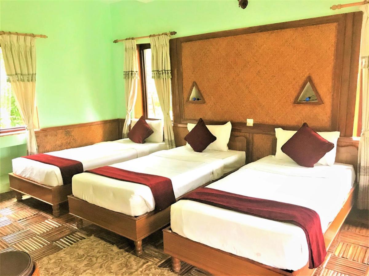 Himalayan Deurali Resort Pokhara Extérieur photo
